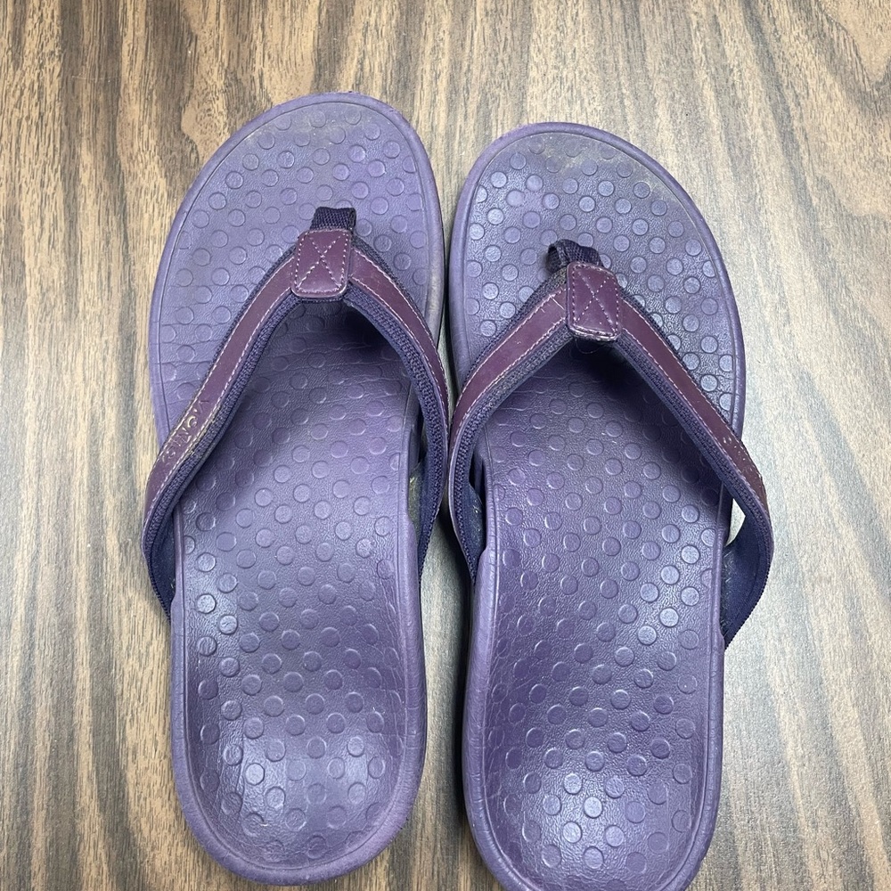 Vionic tide Purple Flip Flop Sandals